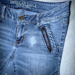 American Eagle Outfitters Women's Light Blue High Rise Jeans